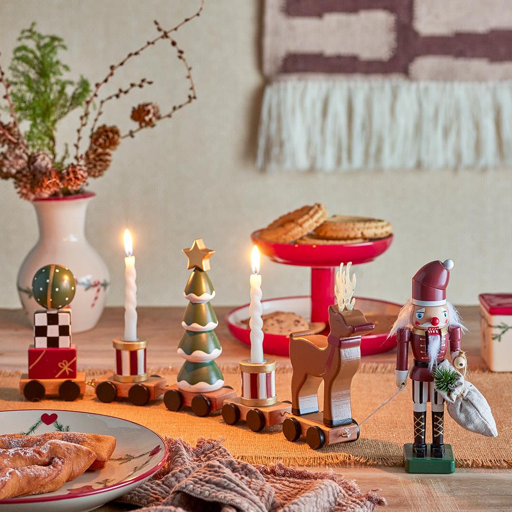 Bloomingville Vadim Weihnachtsmann-Zug – 51 cm Weihnachtsdeko aus Holz mit Kerzenhaltern, dänisches Design
