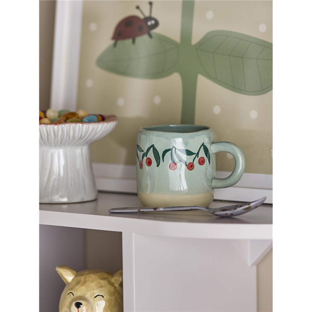 Bloomingville MINI Millie Tasse, Blau mit Kirschen, Steingut, Kindertasse, dänisches Design