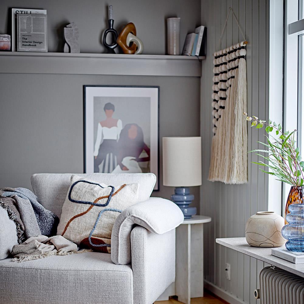 Bloomingville Esad Dekofigur, Braun, Polyresin, 21,5 cm hoch, nordisches Design