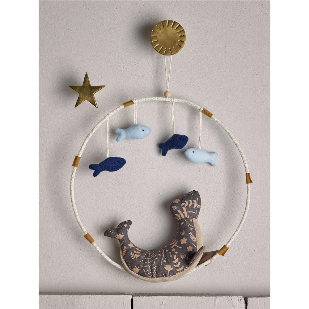 Bloomingville MINI Lulo Mobile, Seelöwe, Braun, Kinderzimmer, Dekoration, dänisches Design