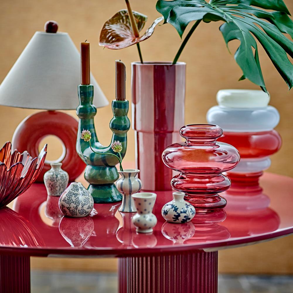 Bloomingville Kayn Vase violett - skulpturale Glasvase für Wohnzimmer & Dekoration