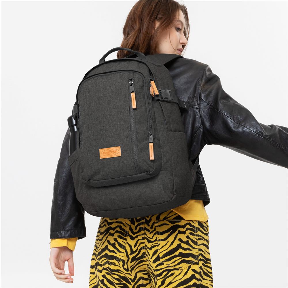 Eastpak SMALLKER, Rucksack, CS Black Denim2 (grau), 26L, mit Flaschenhalter und Laptopfach
