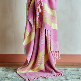 Bloomingville Isnel Decke 160x130 cm – Nachhaltige Baumwolle mit Streifenmuster & Fransen