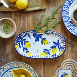 Bloomingville Maxima Servierplatte blau L29 cm aus Steingut – handbemalte Platte für Küche & Tischdeko