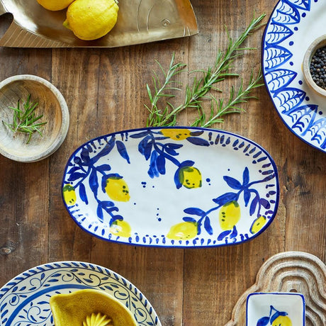 Bloomingville Maxima Servierplatte blau L29 cm aus Steingut – handbemalte Platte für Küche & Tischdeko