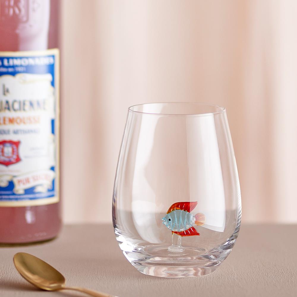 Bloomingville Misa Trinkglas, 560 ml, aus Glas mit Fischfigur im Inneren