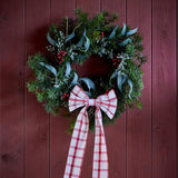 Bloomingville Pine Tannenkranz, Grün, 60 cm Weihnachtskranz mit roten Beeren