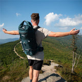 NILS CAMP Trekkingrucksack Kjolen 40L in Grün - Outdoor Rucksack mit Belüftung & Regenhülle