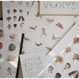 Mushie Alphabet-Poster mit Blumen, 29,7 x 42 cm