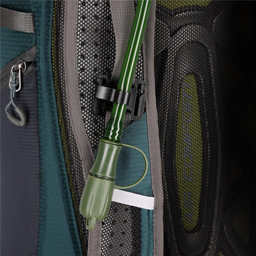 NILS CAMP Trekkingrucksack Kjolen 40L in Grün - Outdoor Rucksack mit Belüftung & Regenhülle