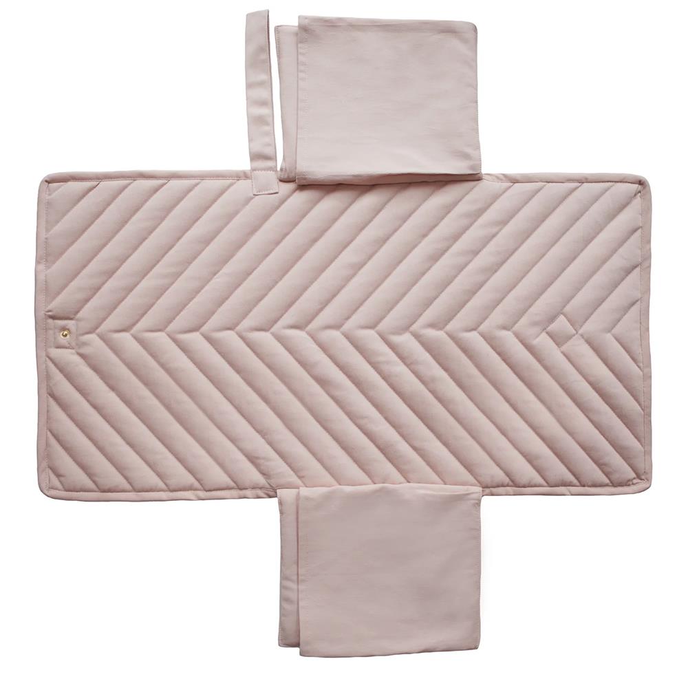 Mushie Tragbare Wickelunterlage, Blush, aus 100% Bio-Baumwolle