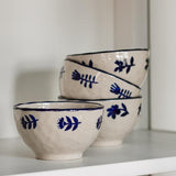 Bloomingville Eimy Schale 4er Set D11 cm blau - Steingut Schalen mit Blumenmotiv für Küche & Tischdeko