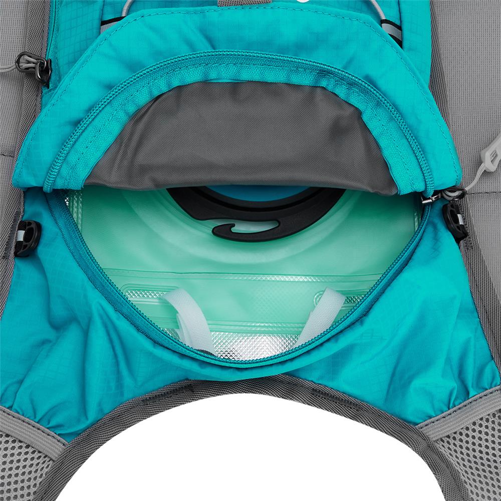 NILS CAMP Tagesrucksack Journey 12L in Minzgrün - leichter Outdoor Rucksack für Wandern & Sport