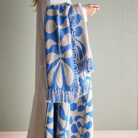 Bloomingville Nevine Decke Blau Recycelte Baumwolle L160xW130 cm – doppelseitige Decke