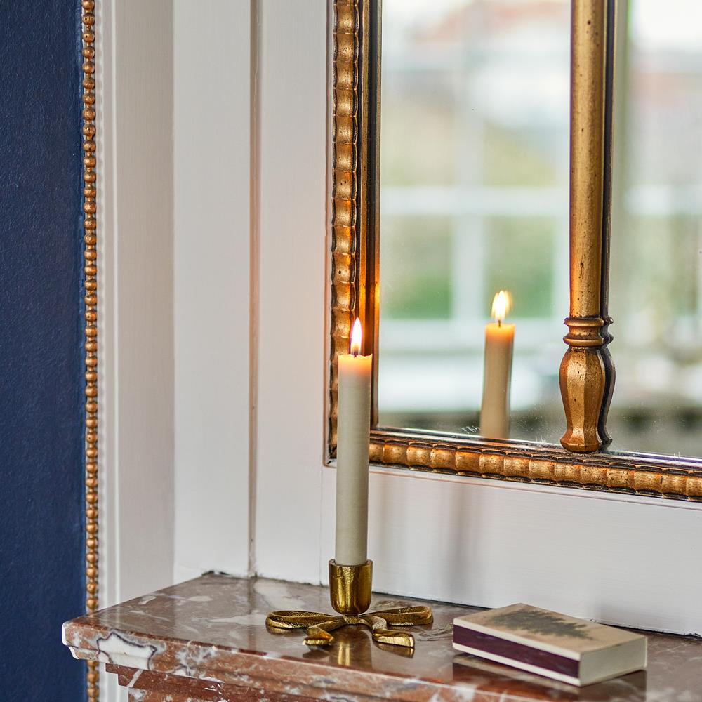 Bloomingville Nanda Kerzenhalter Gold Aluminium Schleife Weihnachtsdeko