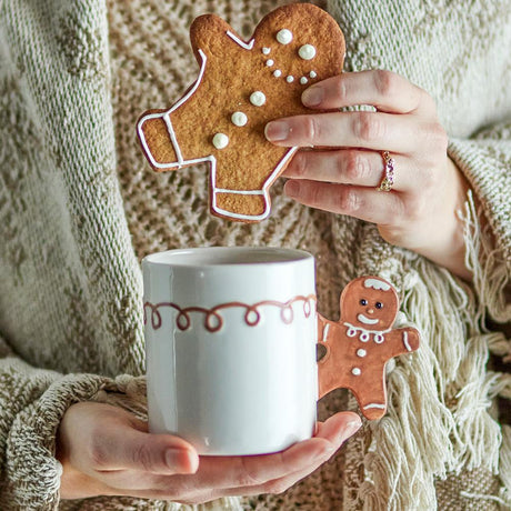 Bloomingville Ginnie Tasse – mit Lebkuchenmännchen als Henkel, Weihnachten, dänisches Design