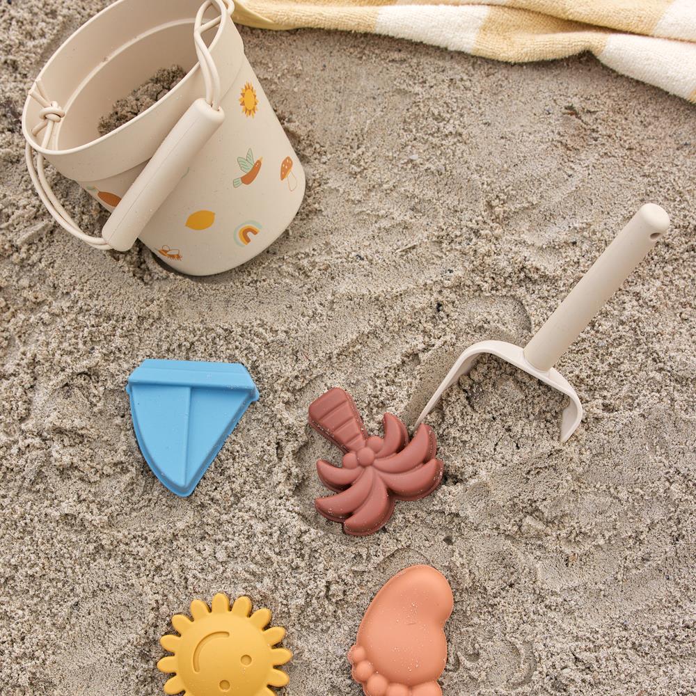 Bloomingville MINI Agnes Strand- & Sandspielzeug aus Silikon, 6er Set