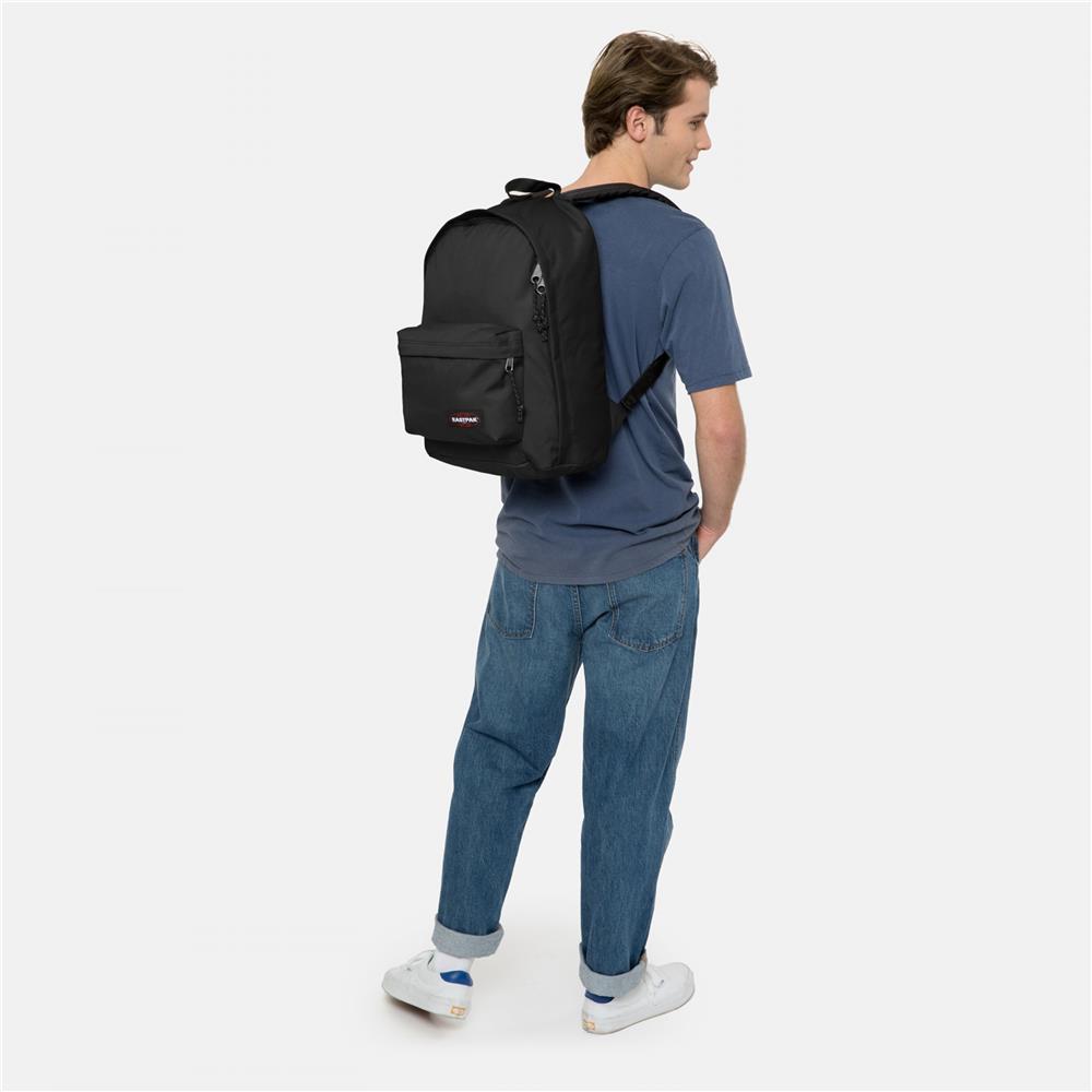 Eastpak OUT OF OFFICE, Rucksack, Black (schwarz), 27L, mit Laptopfach