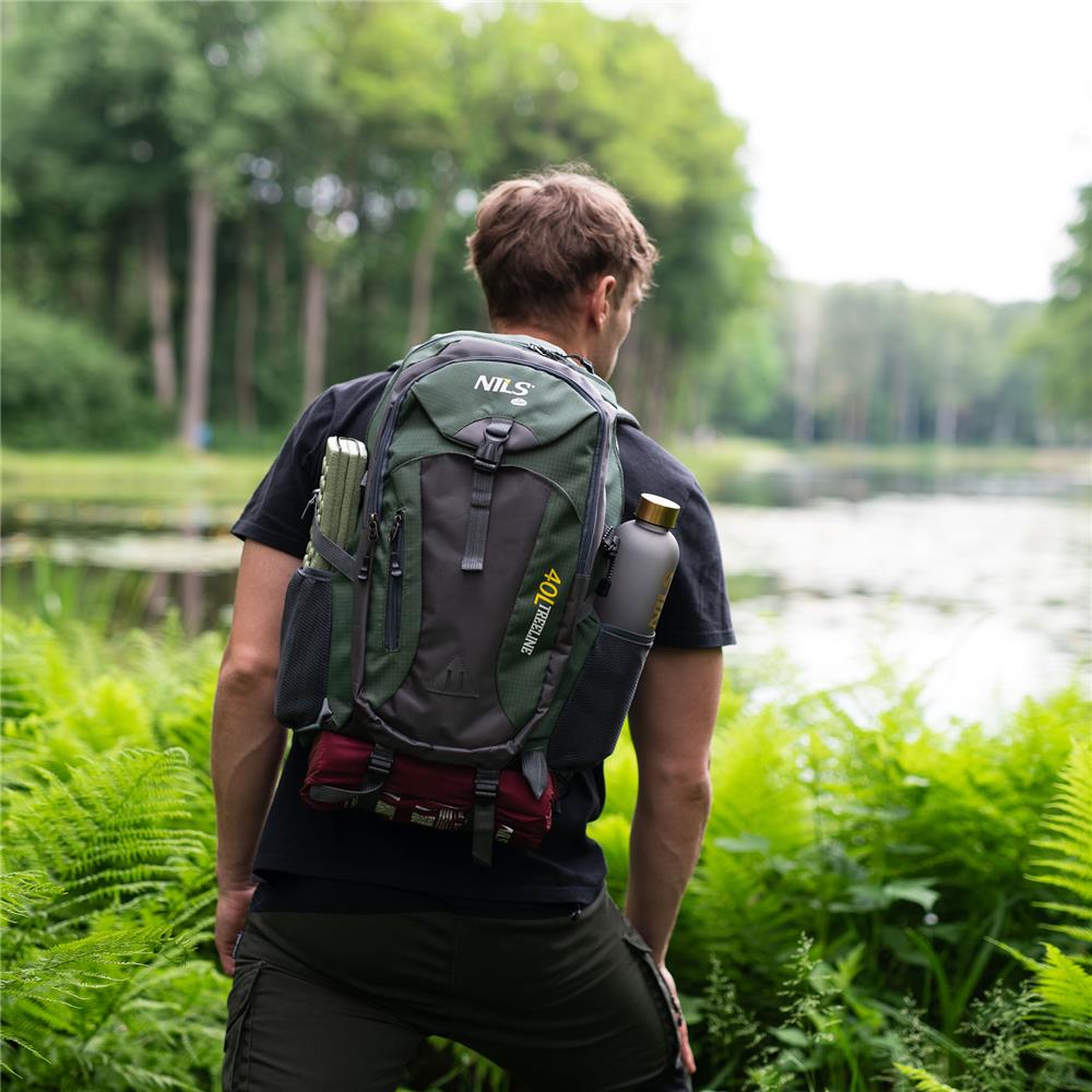 NILS CAMP Trekkingrucksack Treeline 40L Dunkelgrün - Outdoor Rucksack Wandern Camping