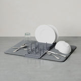 Umbra Udry Peg Abtropfgestell 47x17cm mit Mikrofaser Abtropfmatte in Anthrazit