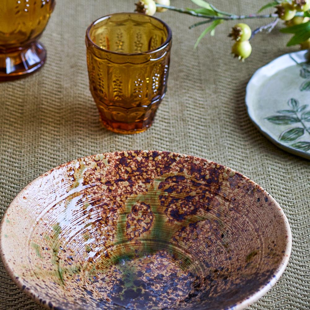 Bloomingville Larken Servierplatte Steingut reaktive Glasur 25 cm