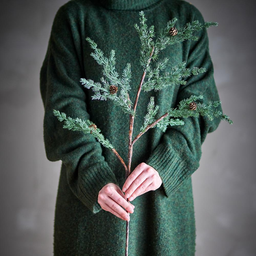 Bloomingville Pine Tannenzweig künstlich, Grün, 91 cm Weihnachtszweig mit Zapfen
