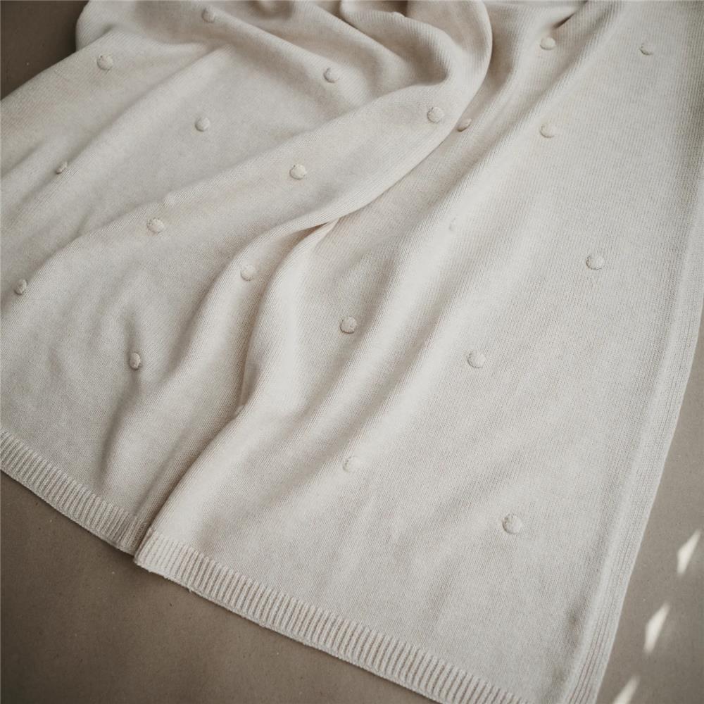 Mushie Gestrickte Babydecke Punkte, Off White Melange, aus 100% Bio-Baumwolle