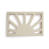 Mushie Beißring Sonne, Shifting Sand, aus Silikon, BPA-frei
