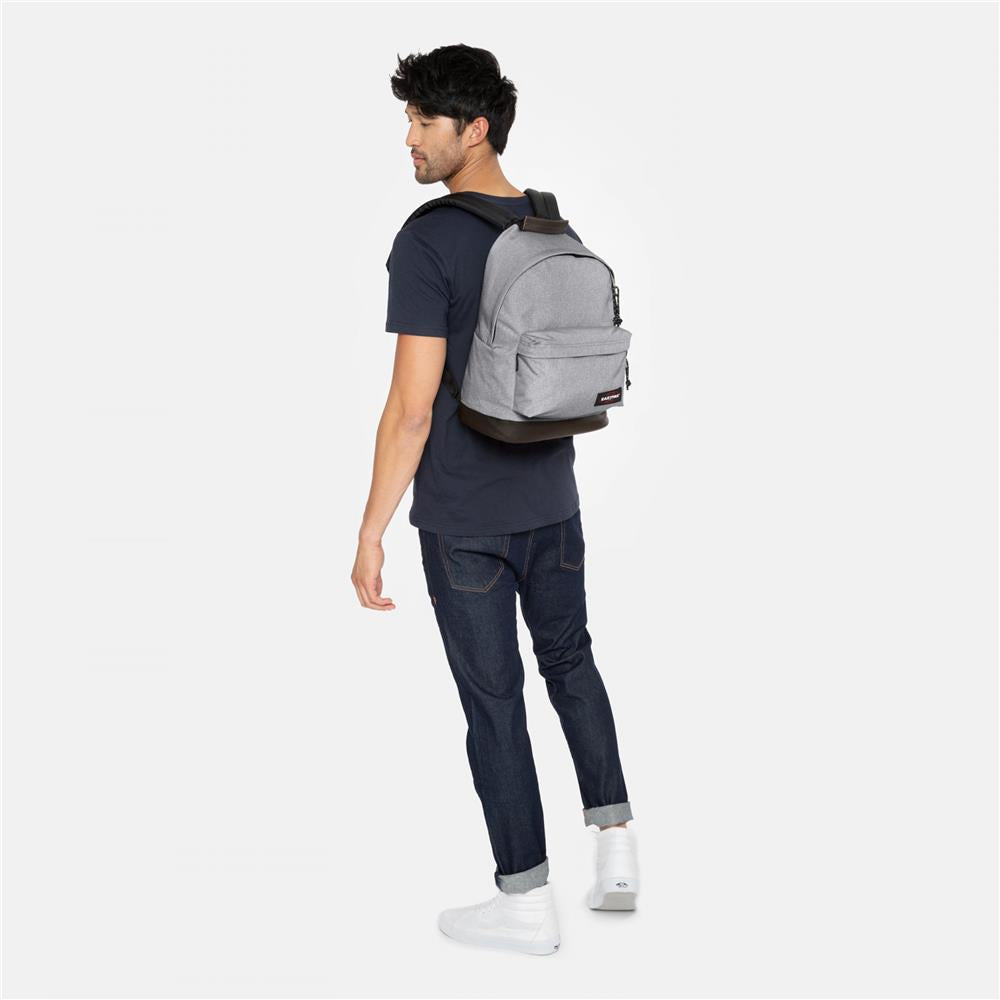 Eastpak WYOMING, Rucksack, Sunday Grey (grau), 24L, mit Leder-Unterseite
