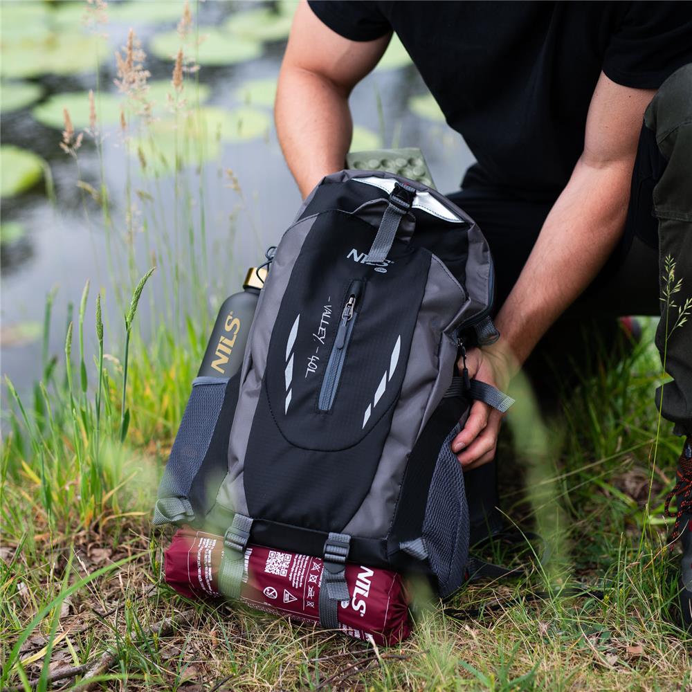 NILS CAMP Trekkingrucksack Valley 40L Schwarz - Outdoor Rucksack Wandern Camping