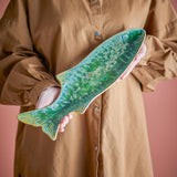 Bloomingville Hadden Servierplatte Grün Steingut Fischform mediterran 42cm