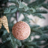 Bloomingville Nicolet Weihnachtskugel, Gold, 9 cm Christbaumschmuck mit Glitzer