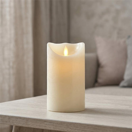 BOLTZE LED-Kerze Bino 12cm in Cremeweiß aus Wachs batteriebetrieben
