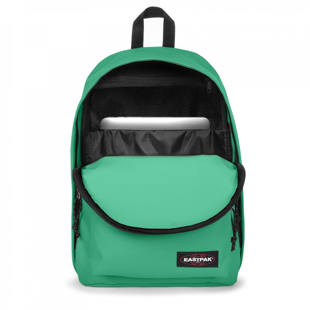 Eastpak OUT OF OFFICE, Rucksack, Gem Green (grün), 27L, mit Laptopfach
