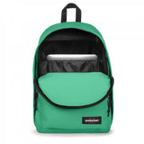 Eastpak OUT OF OFFICE, Rucksack, Gem Green (grün), 27L, mit Laptopfach