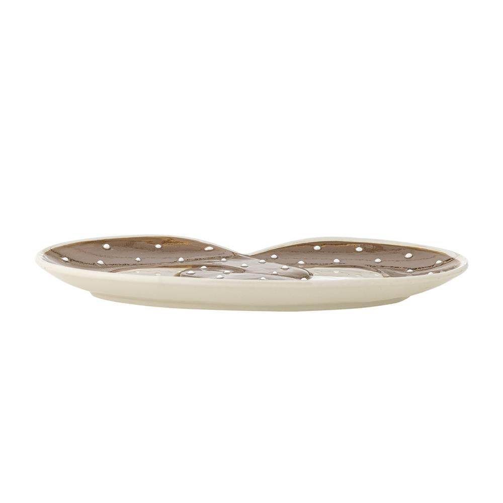 Bloomingville Treats Servierplatte Brezel, Braun, Steingut, 23,5 cm, Weihnachtsteller
