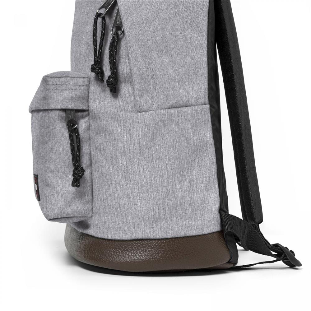 Eastpak WYOMING, Rucksack, Sunday Grey (grau), 24L, mit Leder-Unterseite