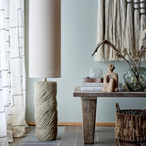 Bloomingville Payah Stehlampe natur H110 cm aus Steingut – Stehleuchte für Wohnzimmer & Schlafzimmer