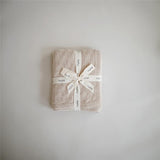 Mushie Gestrickte Babydecke Honigwaben, Beige, aus 100% Bio-Baumwolle