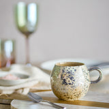 Bloomingville Paula Tasse Grün Steingut D9xH8 cm – grün mit Metallic-Effekt