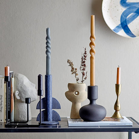 Bloomingville Twist Kerzen Set, Braun, Handgedreht, 2 Stück aus Paraffin