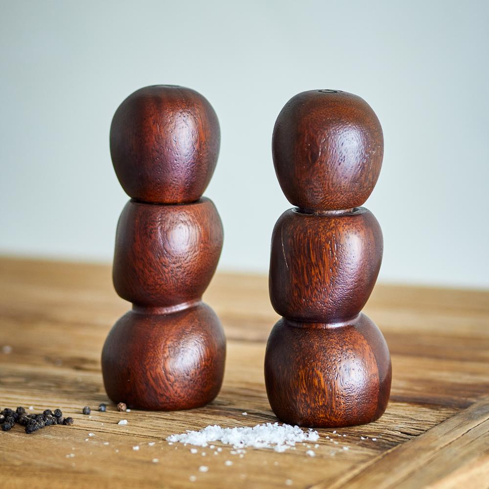 Bloomingville Salvi Salz- und Pfeffermühle 2er Set braun - Akazienholz Gewürzmühlen für Tischdeko