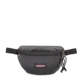 Eastpak SPRINGER, Kleine Umhängetasche, Glossy Black (schwarz), 2L, Bauchtasche