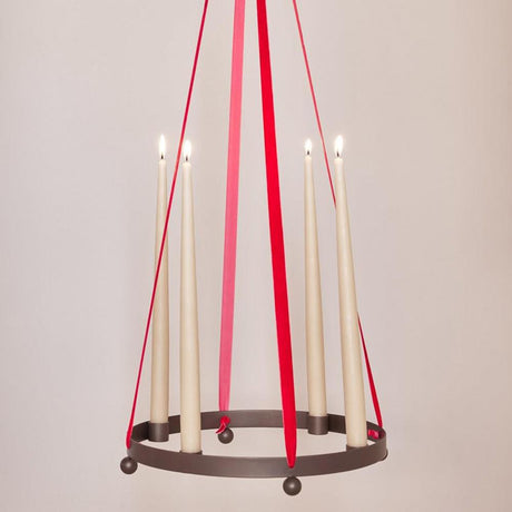 OYOY Perle Adventskerzenhalter – Rund, Ø 31,5, aus gebräuntem Messing beschichtetem Metall