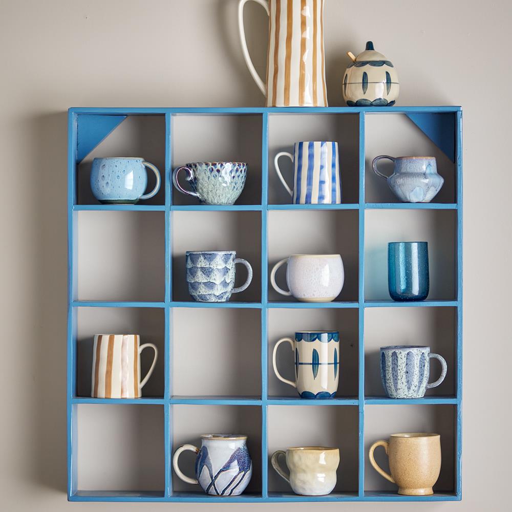 Bloomingville Alicia Teetasse aus Steingut mit integriertem Teefilter, blau, 460 ml