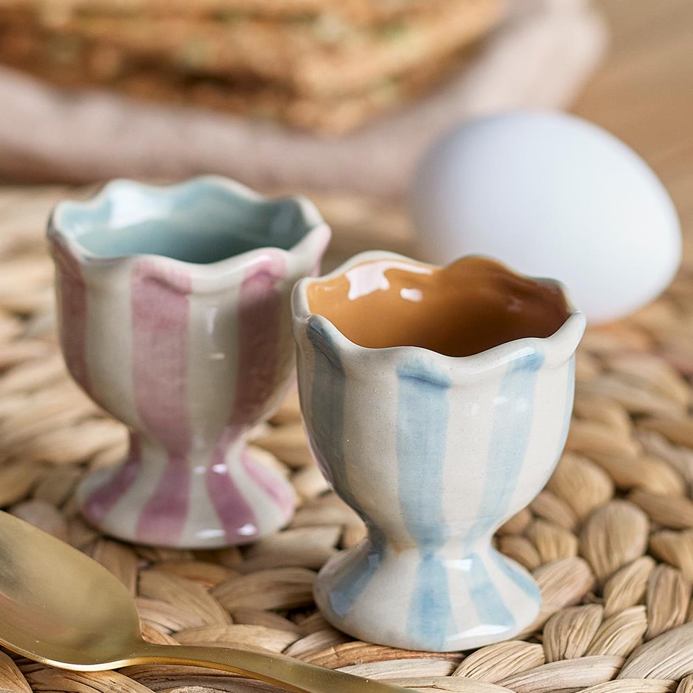 Bloomingville Willa Eierbecher 2er-Set, Bunt – handbemalte Steingut-Eierbecher