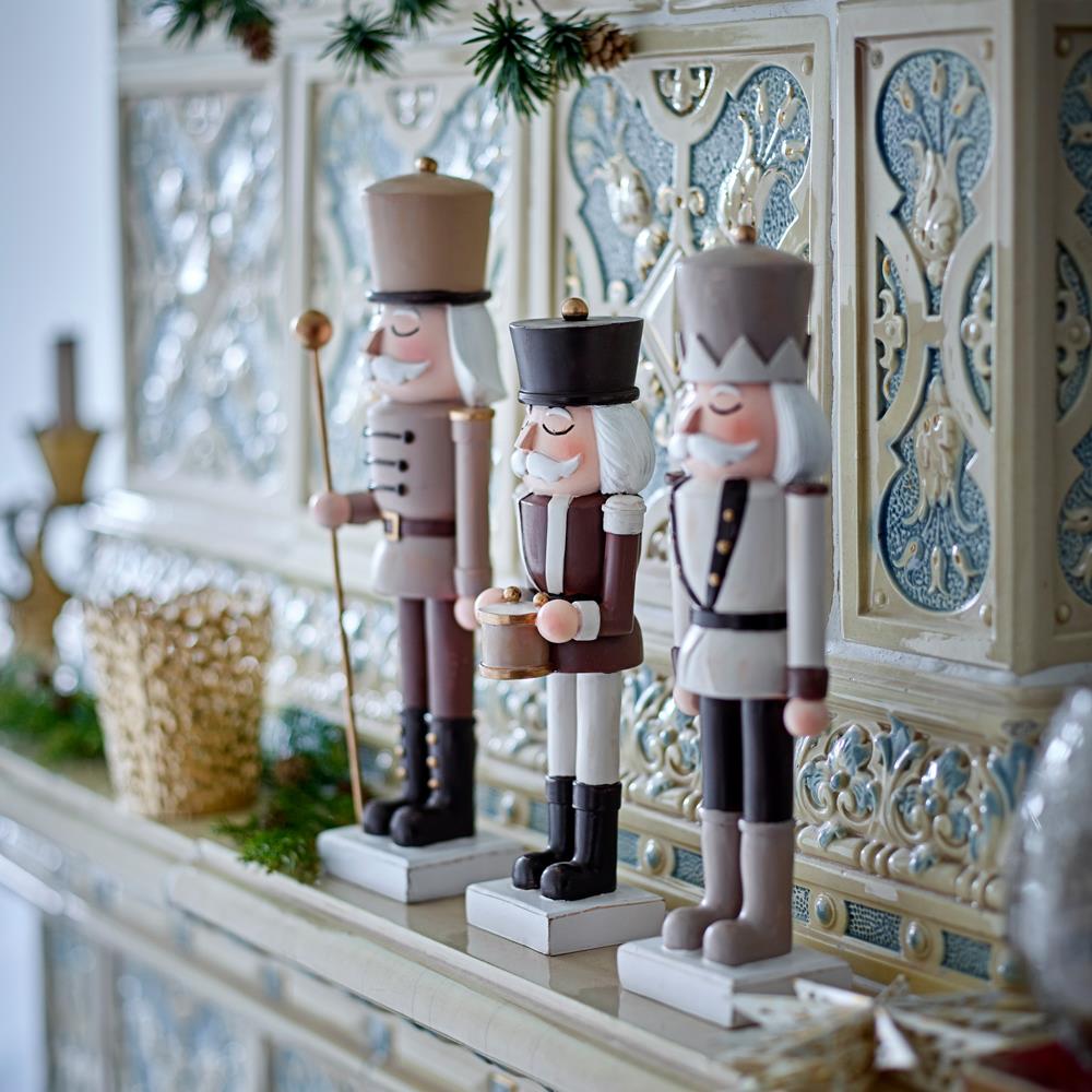 Bloomingville Darryl Nussknacker Braun 3er Set Holz Weihnachtsdeko Figuren