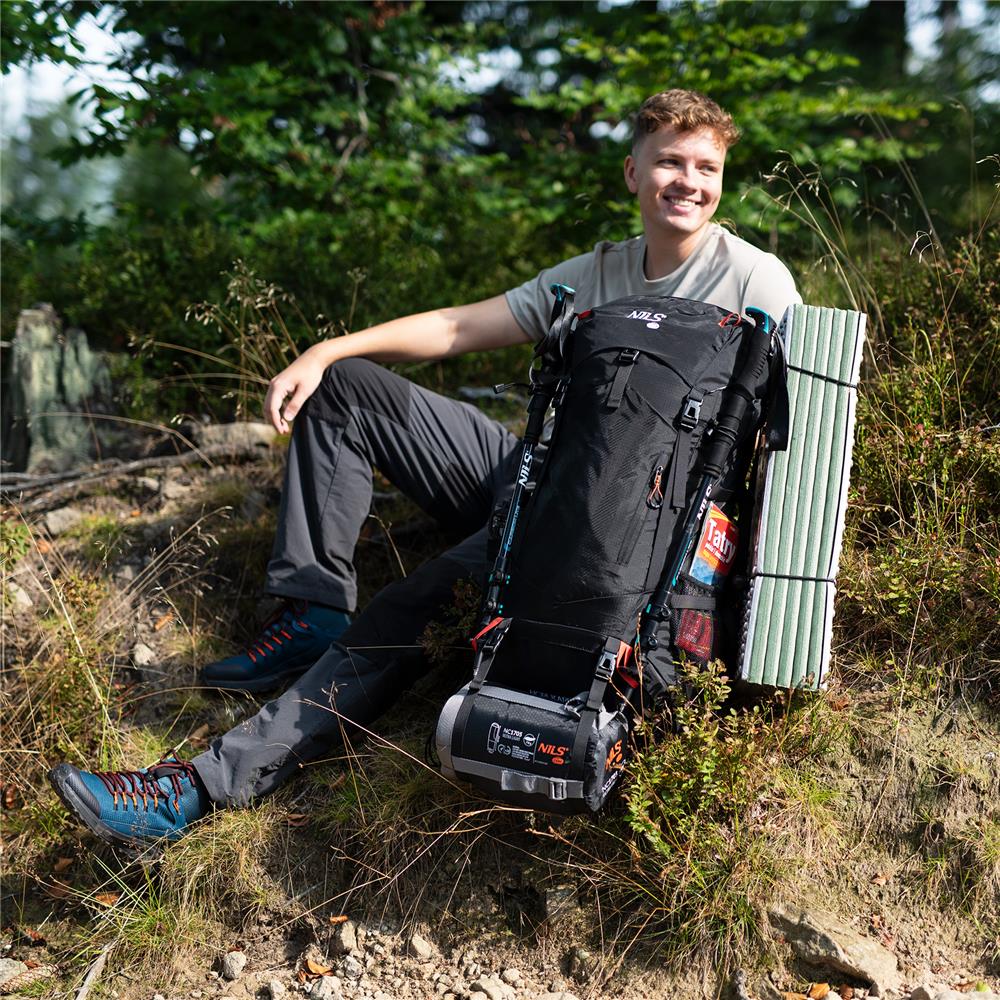 NILS CAMP Nordkapp 65L Trekkingrucksack Wanderrucksack Schwarz