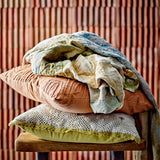 Bloomingville Rovigo Kissen Natur 45x45 cm – handgefertigt, gehäkelt & gemütlich