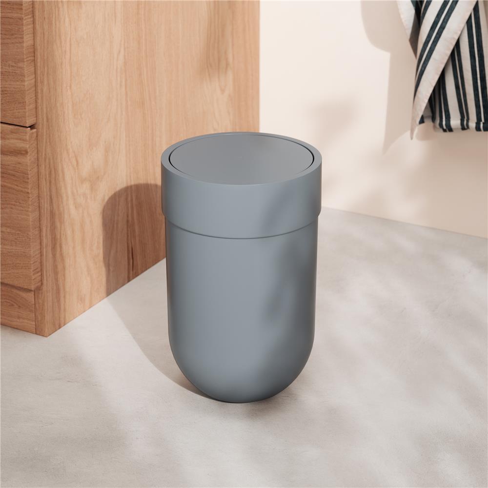 Umbra Touch Abfalleimer 6 L mit Schwingdeckel, in Schieferblau, Kosmetikeimer, Papierkorb, Badezimmereimer
